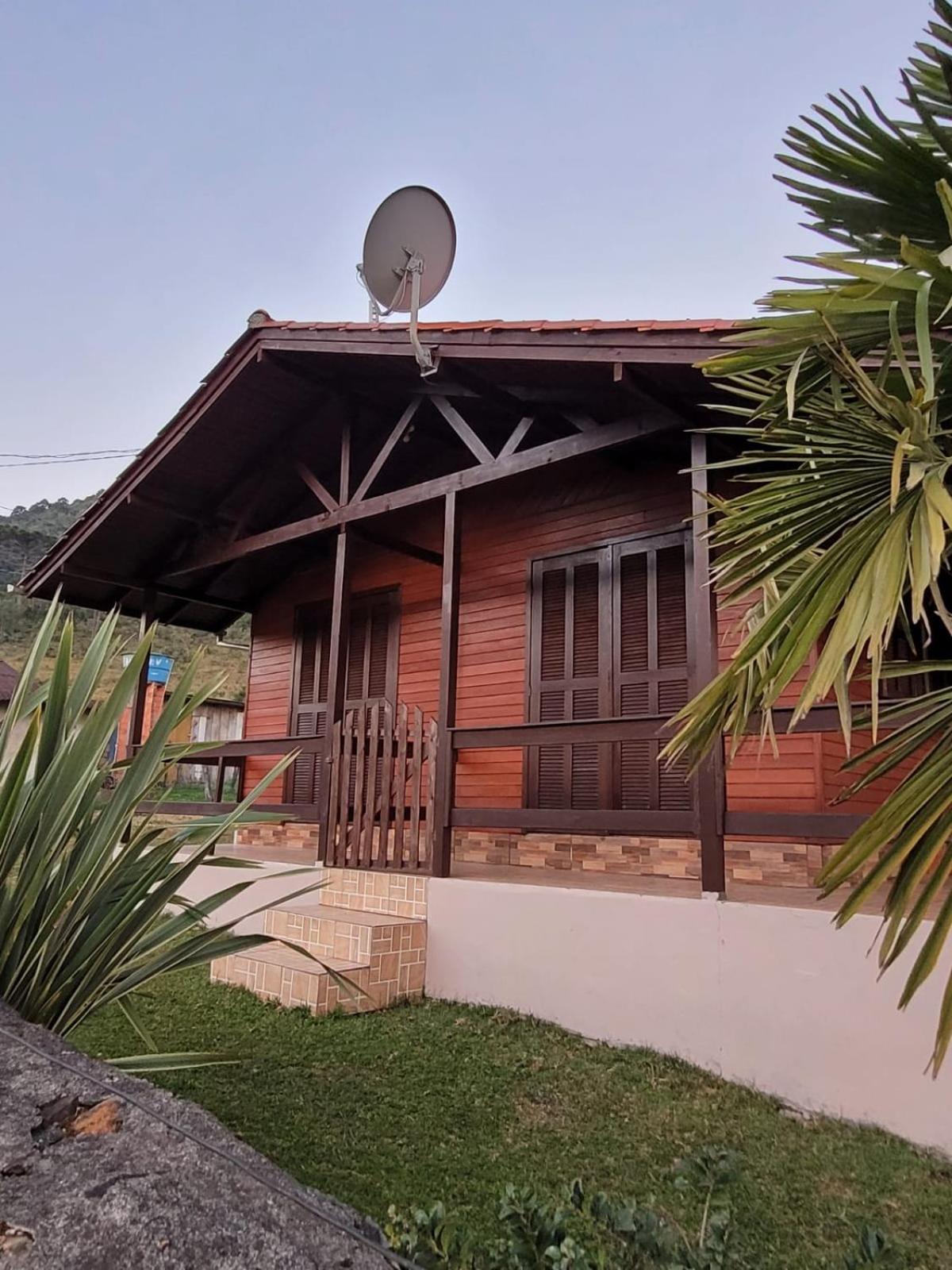 Casa De Hospedaria Cruz 우루비시 외부 사진